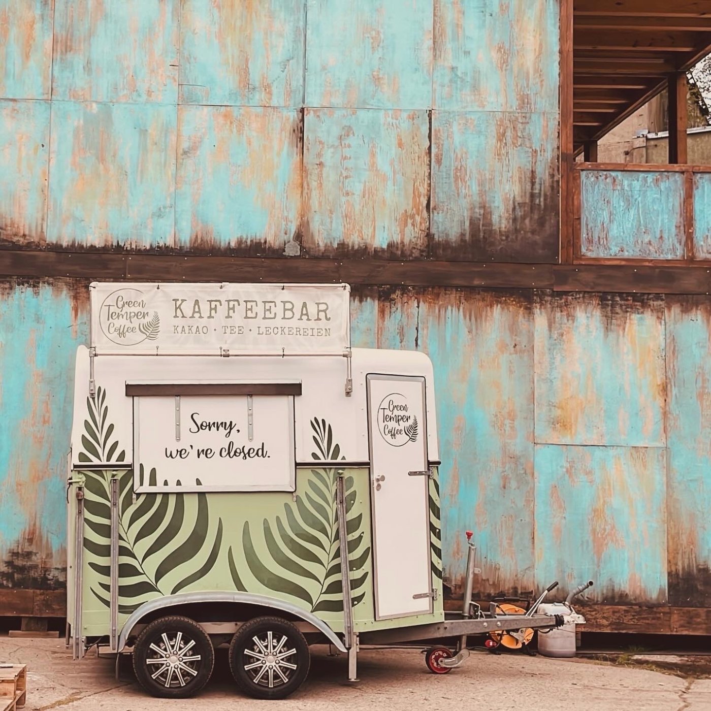 Kaffeebar Pferdetrailer